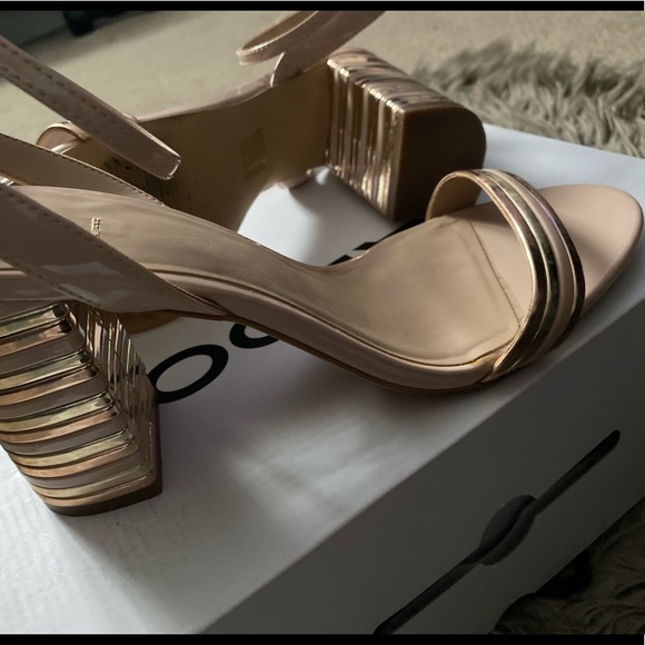 Aldo Heels - Gold and Nude - Picture 3 of 3